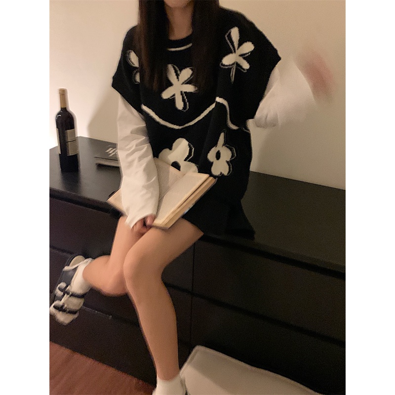 Áo sweater Sát Nách Cổ Tròn Dáng Rộng In Hoa Dễ Thương