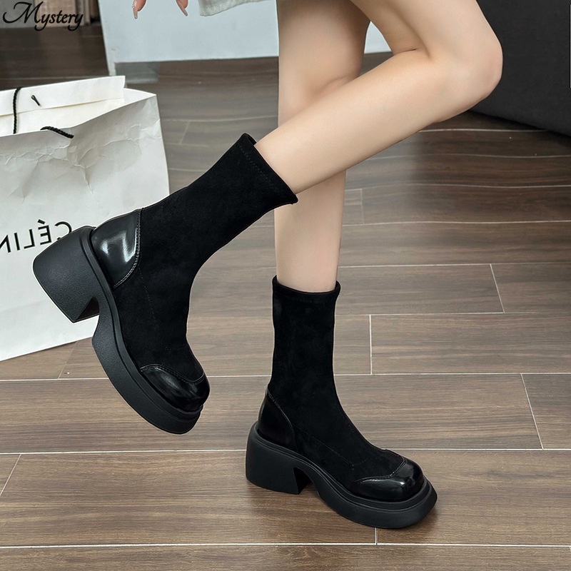 Giày Bốt Nữ Cổ Cao Màu Đen Thời Trang Cá Tính