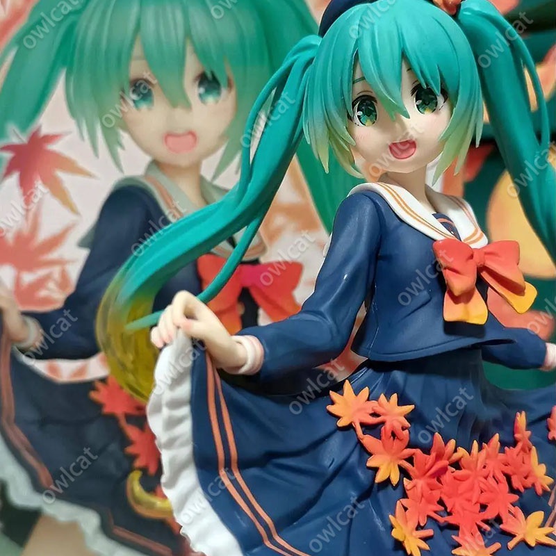 Mô Hình Nhân Vật VOCALOID Miku  18cm Hatsune Miku Virtual Idol Maple Leaf Season Series Fall PVC Figure TAiTO Piapro Packed in Box Model