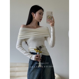Kii wii mùa thu phong cách mới phong cách một dòng cổ xoắn vai ngắn phù hợp với áo thun dệt kim dài tay nữ