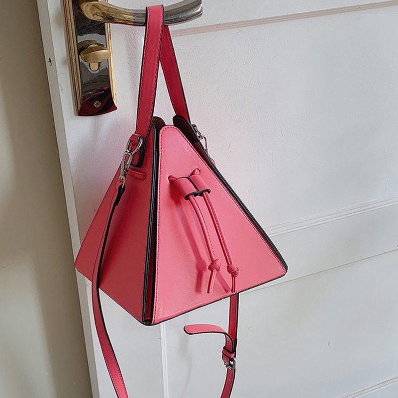 Túi Đeo Chéo Hình Tam Giác Ba Chiều Màu Kẹo Cá Tính Thời Trang