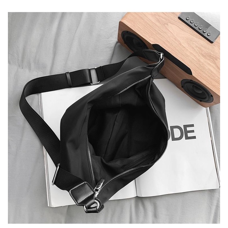 Túi Đeo Chéo &amp; Đeo Vai Bằng Nylon Màu Đen Đơn Giản Thời Trang Hàn Quốc Nhật Bản &amp; Hobo Cho Nữ