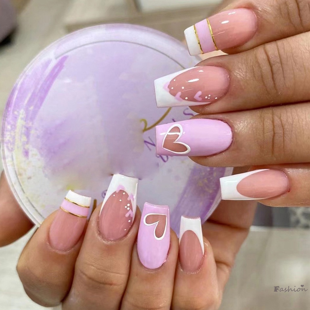 Móng Tay Giả Hình Vuông Mềm Mại Màu Tím Nhạt Họa Tiết Trái Tim
