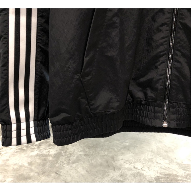 Áo Khoác Thể Thao Adidas Chính Hãng 100% Chống Nắng Có Khóa Kéo Cho Nam Và Nữ ED6092