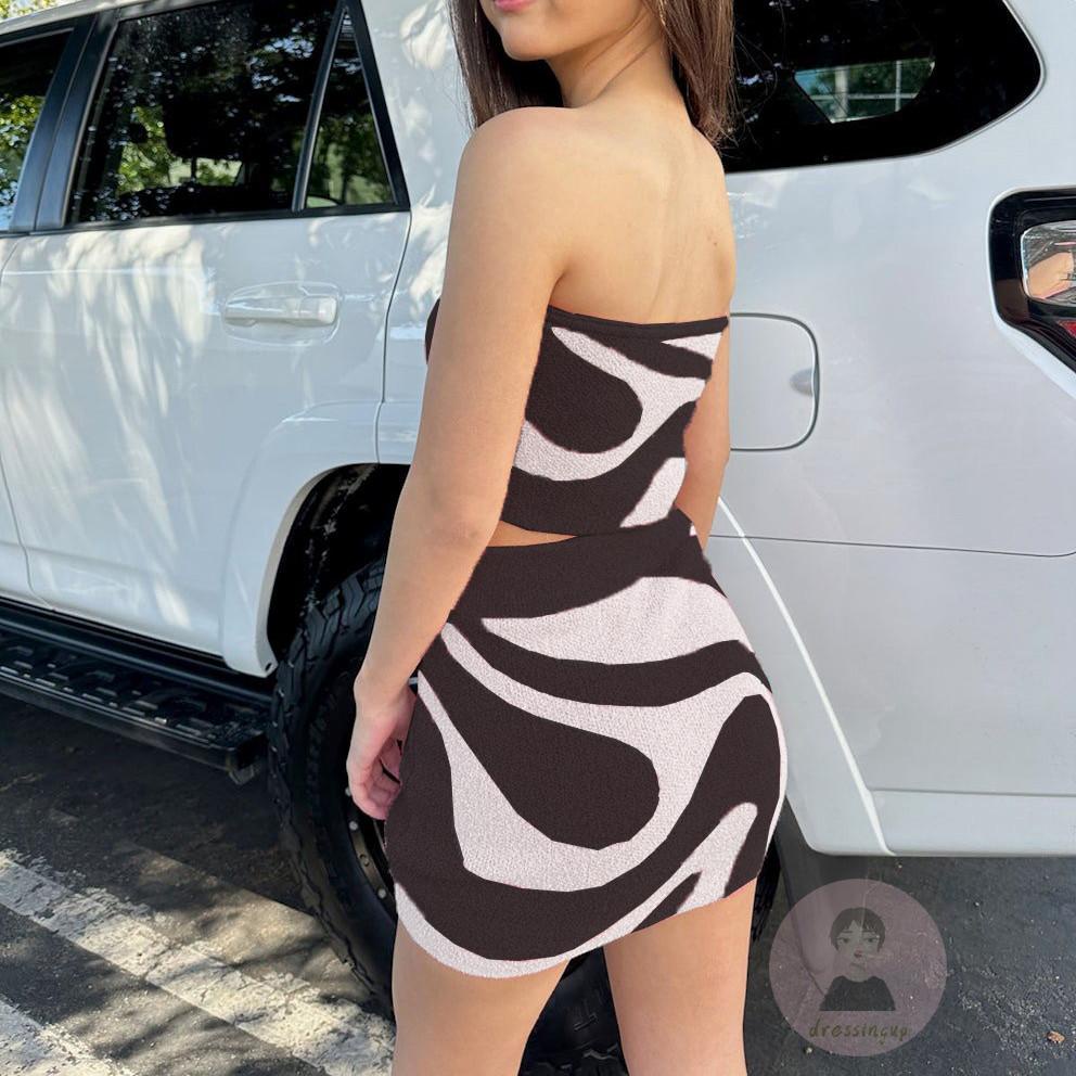 Set Áo Trễ Vai 2 Dây + Chân Váy Ngắn In Họa Tiết Thời Trang Cho Nữ