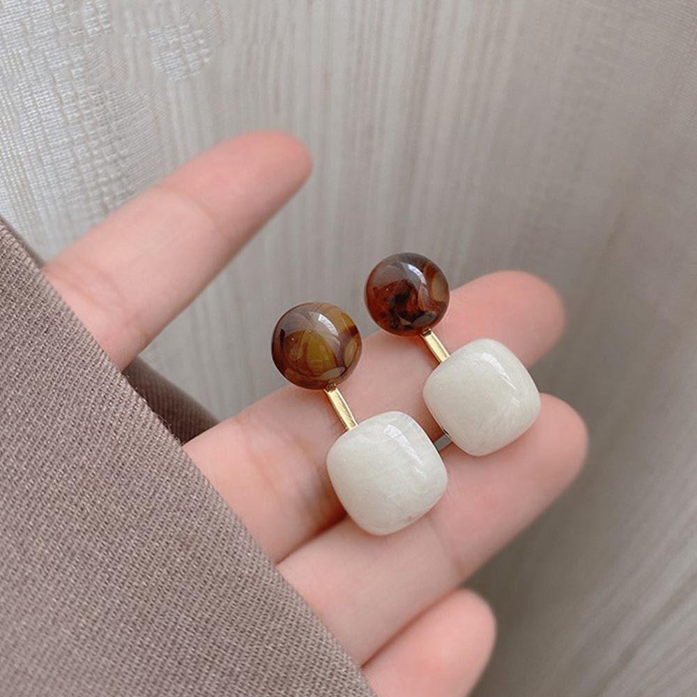 Khuyên Tai Mặt Nhựa Resin Chống Dị Ứng Phong Cách Hàn Quốc Cổ Điển