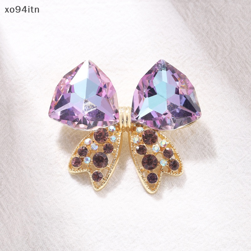 Cài Áo Hình Nơ Đính Đá Lấp Lánh Thời Trang