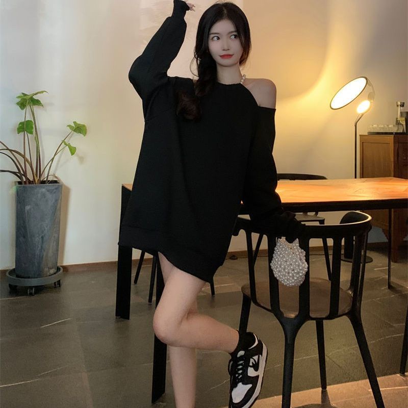 Đầm Không Dây Dáng Rộng Đính Hạt Ngọc Trai Thời Trang Mùa Thu Cho Nữ