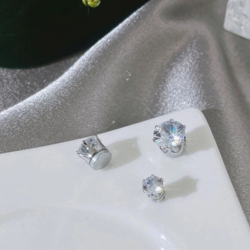 Khuyên Tai Nam Châm Đính Đá Zircon Quyến Rũ Thời Trang Cho Nữ
