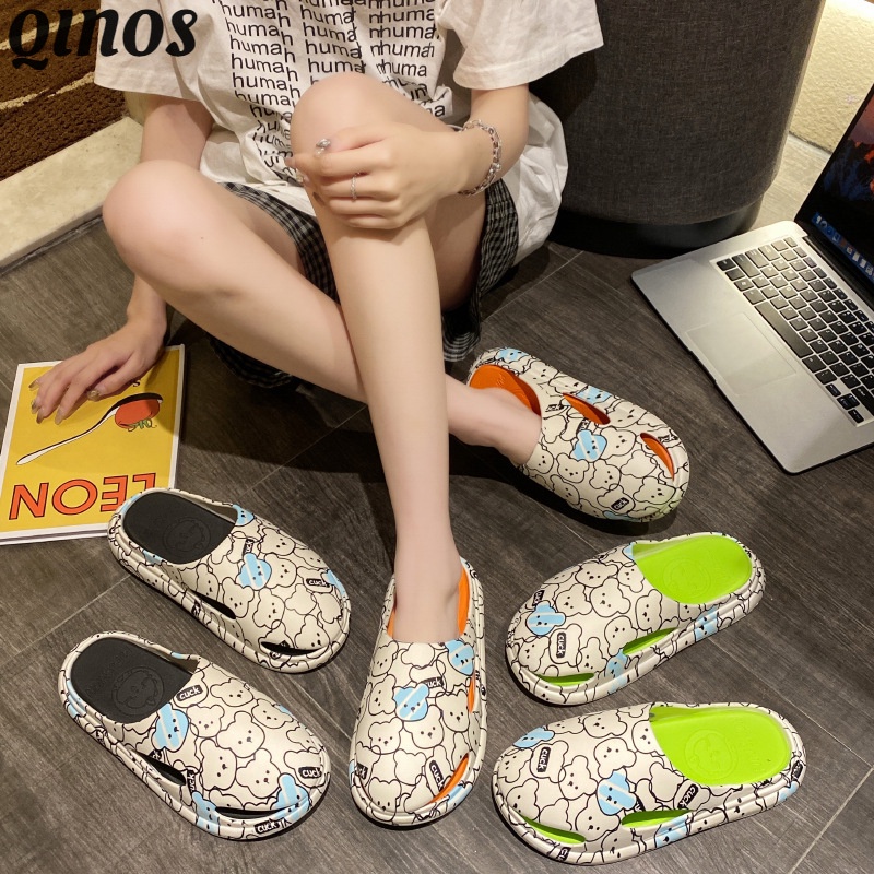 Qinos Dép Đế Dày Bằng Nhựa Đục Lỗ Hình Gấu Hoạt Hình Cho Nữ