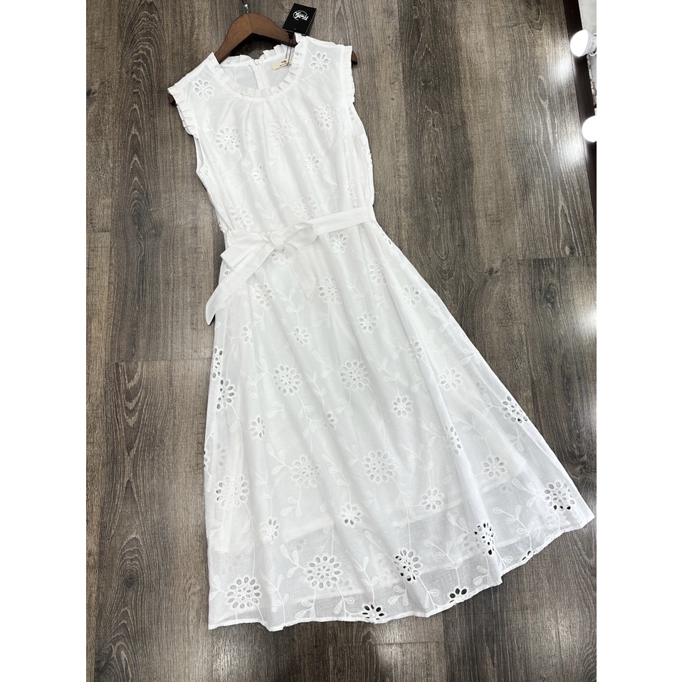 Đầm Thô Trắng Thêu F.r.e.d.y