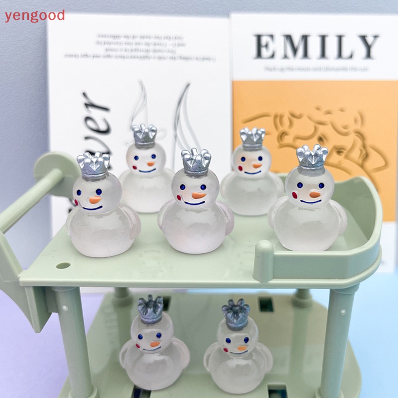 1 Mô Hình Người Tuyết Mini Bằng Nhựa Phát Quang Trang Trí Bảng Điều Khiển Xe Hơi