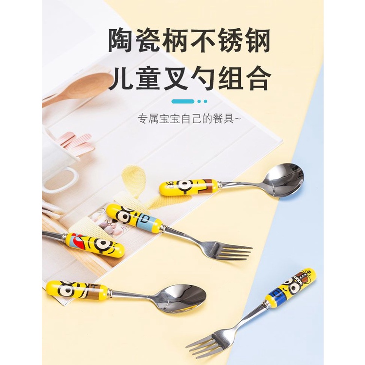 Bộ 3 Muỗng Nĩa Tròn Bằng Thép Không Gỉ Tay Cầm Sứ In Hoạt Hình Sáng Tạo Dễ Thương Cho Trẻ Em Graby2023