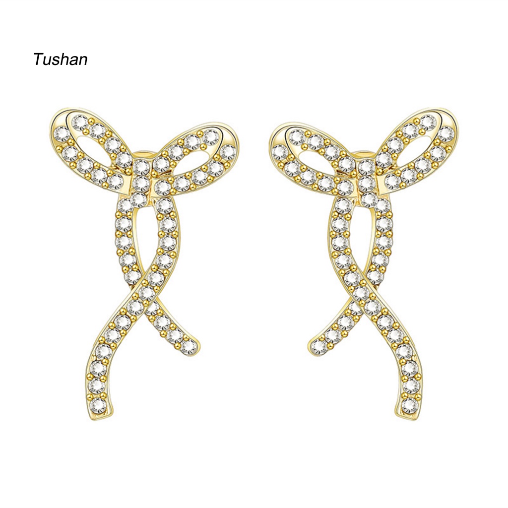 1 Đôi Bông Tai Hình Hoa Hồng Đính Ngọc Trai Giả Thời Trang