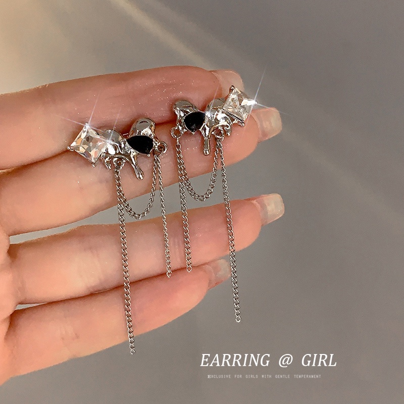 Khuyên Tai Bạc Tua Rua Phong Cách Mới 2023