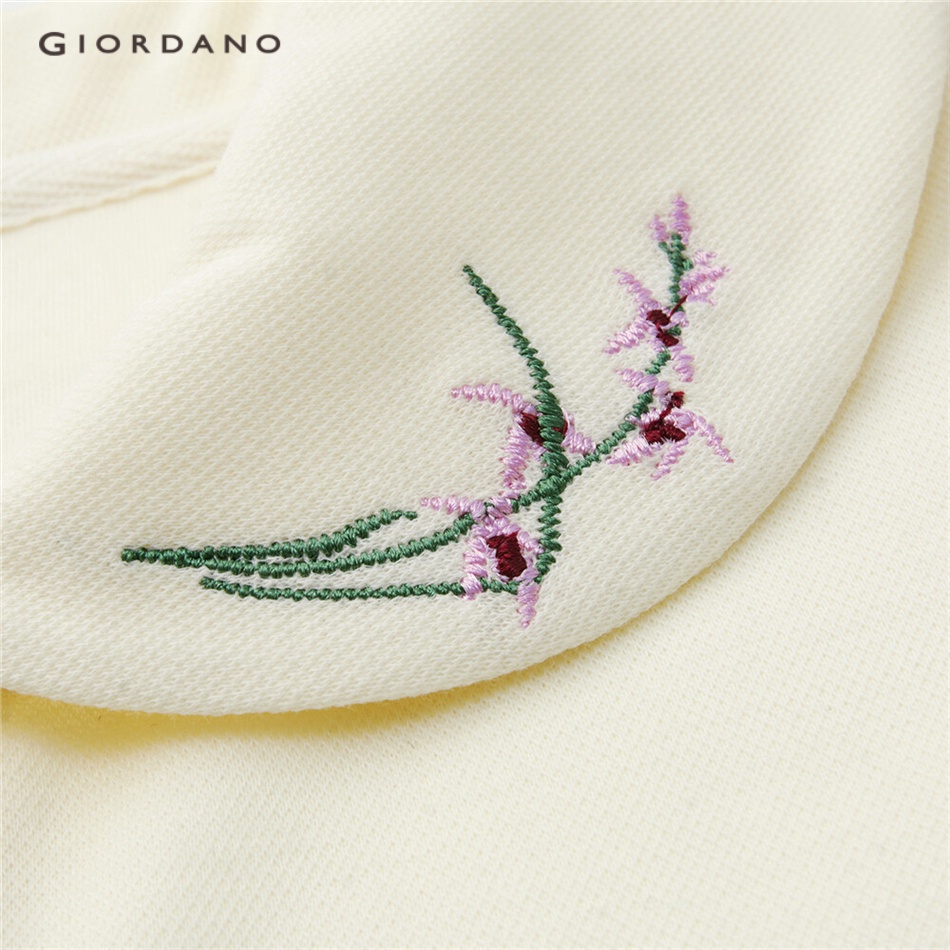 Áo sơ mi polo GIORDANO 18313201 tay áo thêu hoa dành cho nữ