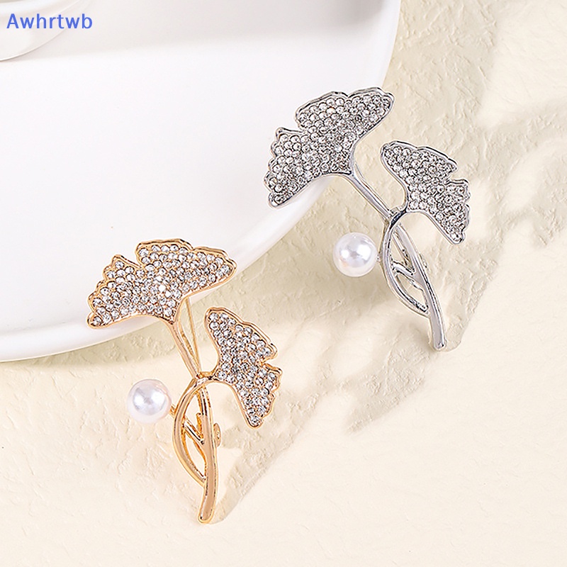 Ghim Cài Áo Hình Lá Đính Ngọc Trai Nhân Tạo Thời Trang Mới