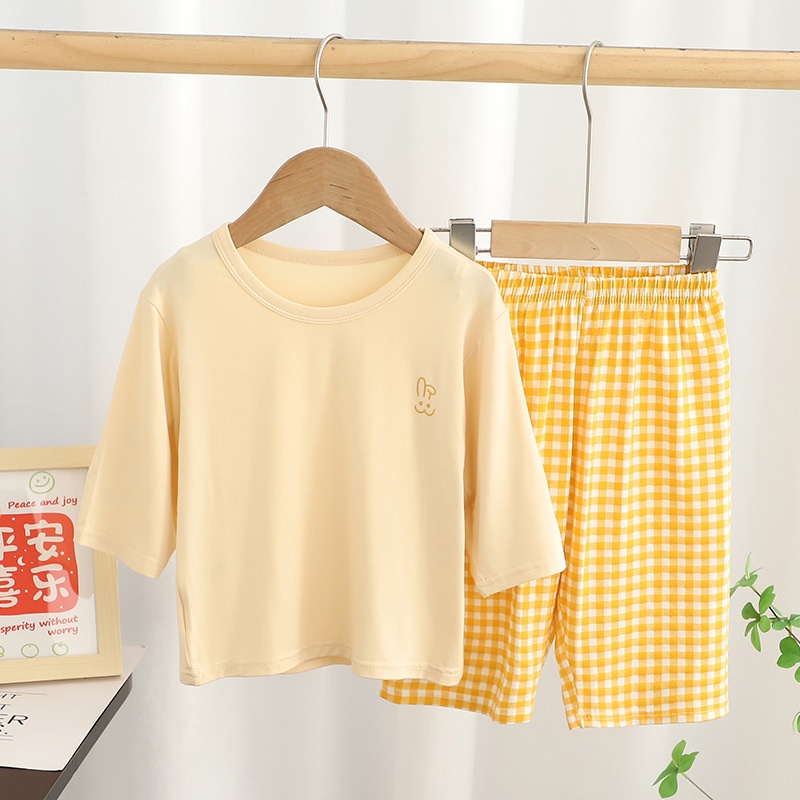 Bộ Đồ Ngủ Tay Lửng Thoáng Mát Cá Tính Cho Mẹ Và Bé 90-180cm