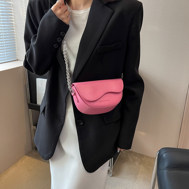 Túi Xách mini Phối Dây Xích Phong Cách Thời Trang Hàn Quốc Dành Cho Nữ