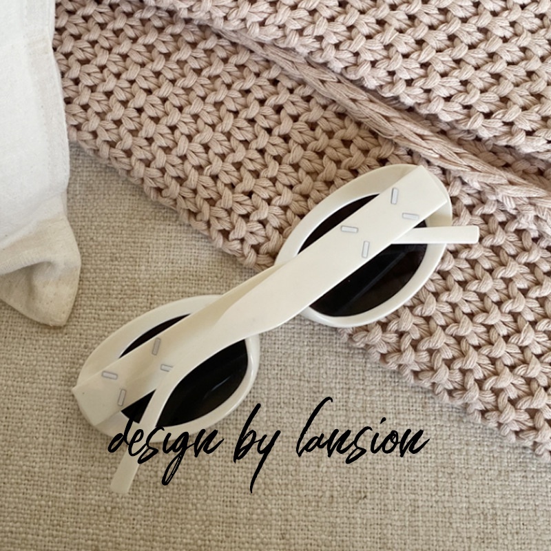 Kính Mát Gọng Vuông Thời Trang Mới Cho Nam Nữ Màu Sắc