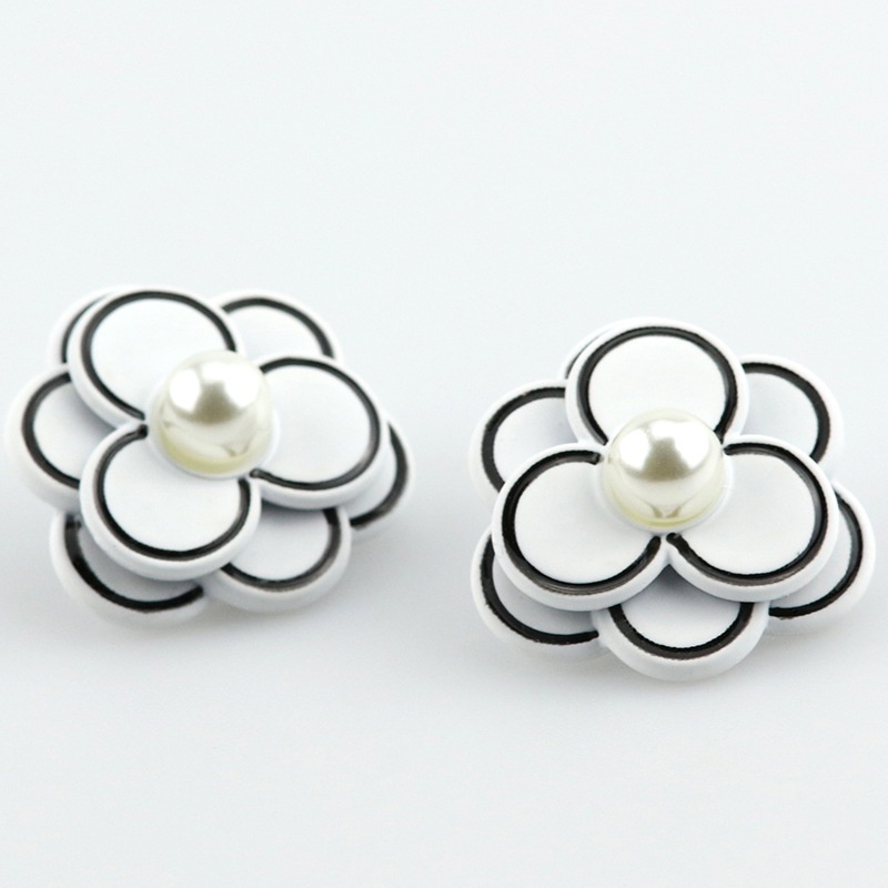 Set 5 Nút Áo 25mm Hình Hoa Bằng Kim Loại