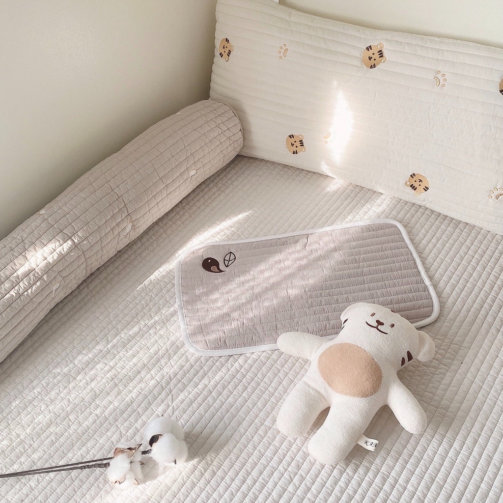 Lót đầu Monona / lót gối siêu mỏng điều hoà dùng lót lên gối, gối chống trào, lót đầu thấm mồ hôi cho bé