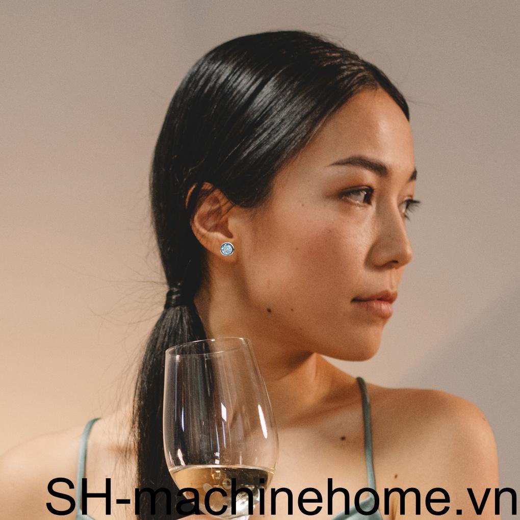 Bông Tai Dạng Xỏ Bằng Thép Không Gỉ Đơn Giản Sáng Bóng Bắt Mắt Mảnh Mạ Điện Thanh Lịch Dành Cho Tiệc Sinh Nhật