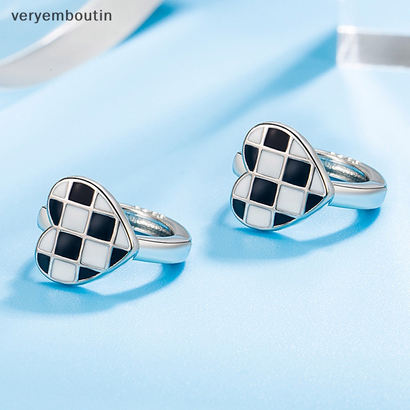 1 Đôi Bông Tai Bạc Hình Trái Tim Họa Tiết Sọc Caro Trắng Đen Sáng Tạo Dành Cho Nữ