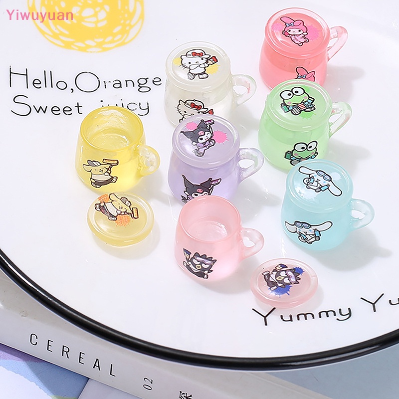 Bộ 2 Ly Nước Mini Bằng Nhựa Phát Quang Nhiều Màu Sắc Trang Trí Nhà Búp Bê