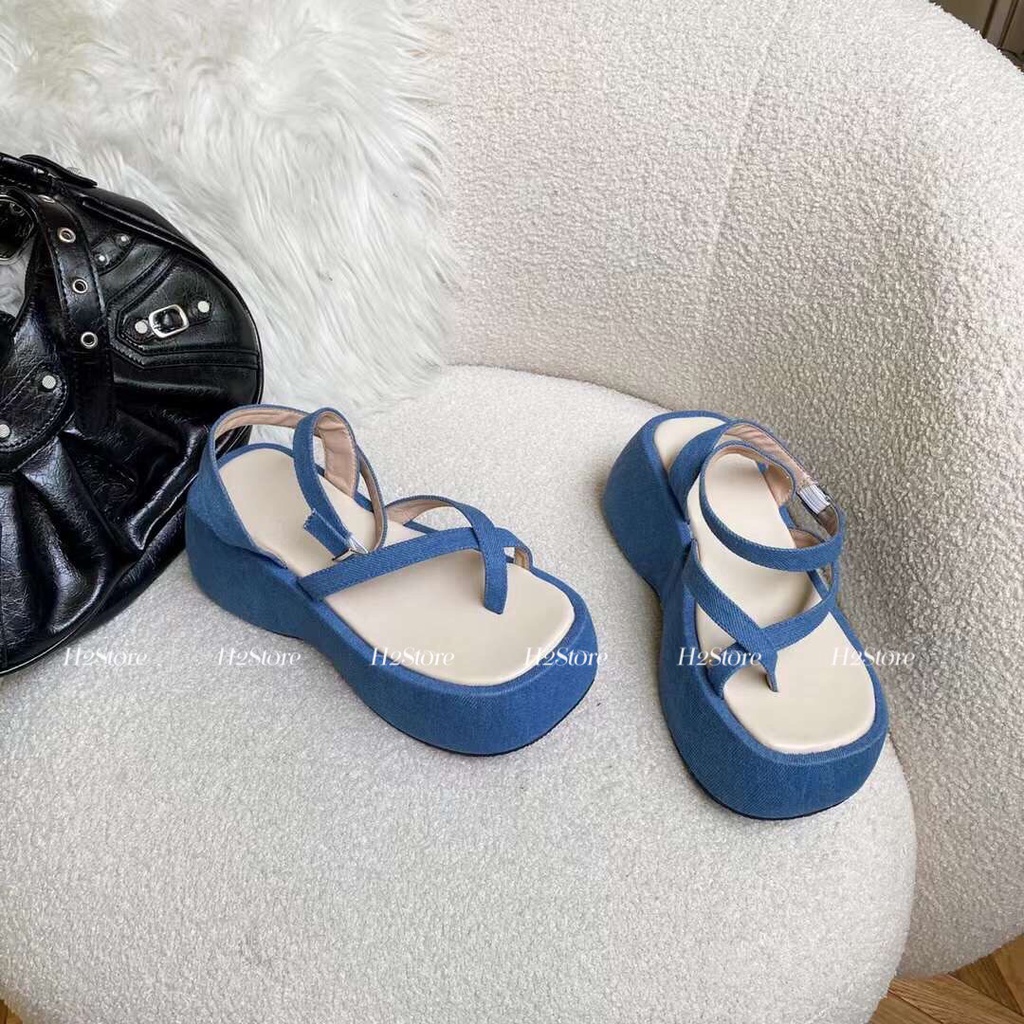 SANDAL QUAI CHÉO 6P - GD817143