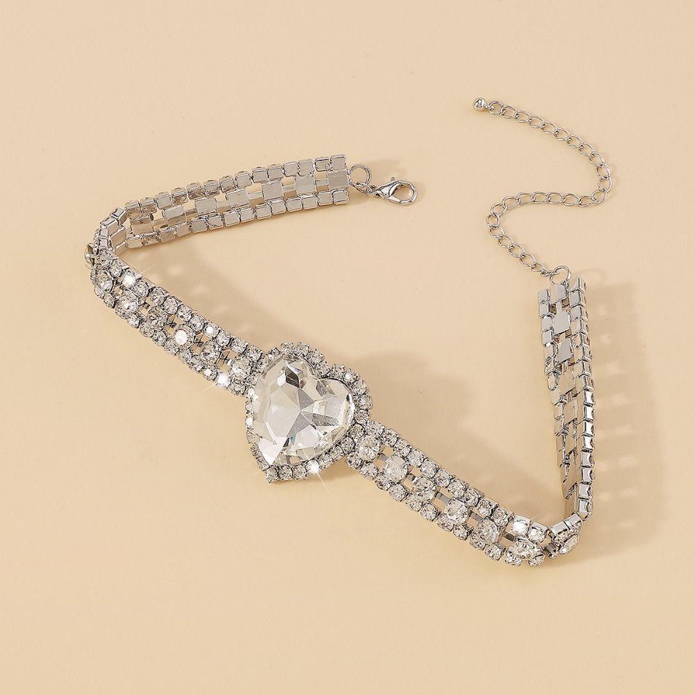 Vòng Cổ Choker Mặt Trái Tim Phong Cách Baroque Thanh Lịch WMES15H Dành Cho Nữ