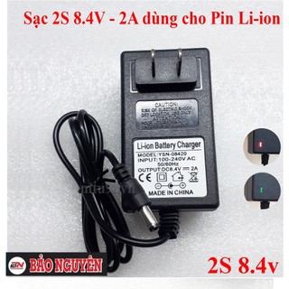 Sạc 2s 8.4v - 2a dùng cho pin lion 3.7v . bn.