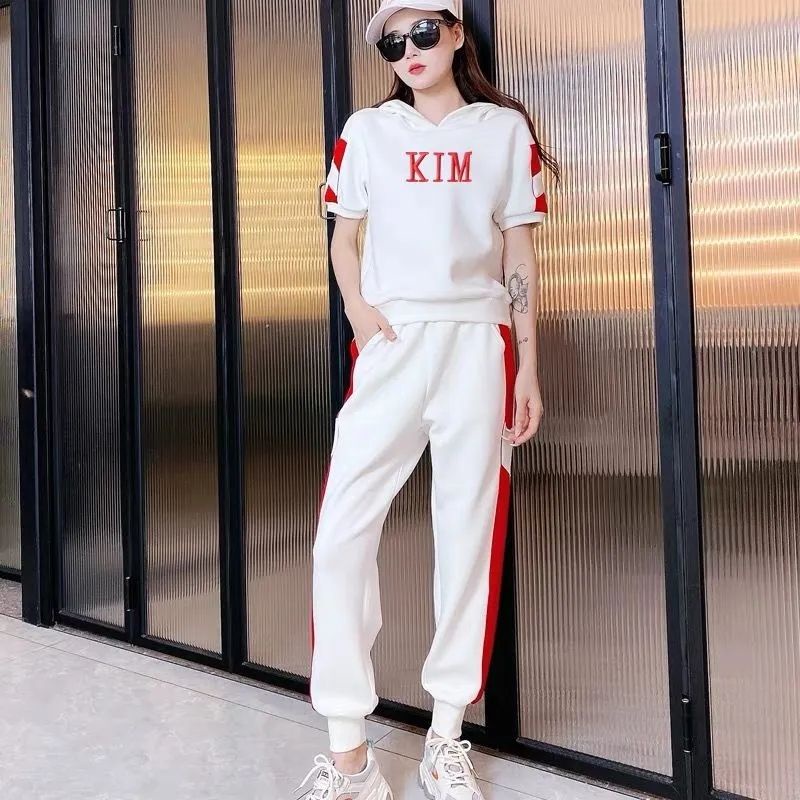 Set Đồ Thể Thao Hai Mảnh Gồm Áo Tay Cộc Và Quần Dài Có Nón Thời Trang Mùa Hè 2023 Kích Thước Lớn Cho Nữ