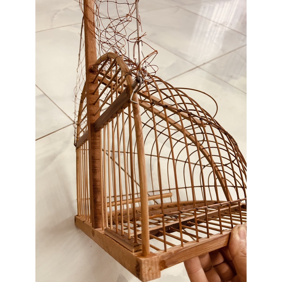Lồng bẫy chim Chào mào, chim chích chòe, chim hoạ mi siêu nhạy. Tre già đã qua xử lý độ bền cao. Lẫy sập kẽm cực nhạy