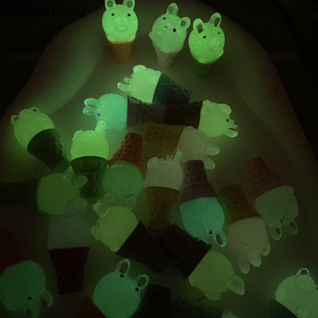 Bộ 2 Búp Bê Thỏ Hoạt Hình Kem Dạ Quang Trang Trí