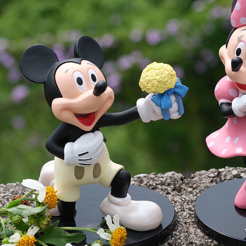 Wedding White Wedding Dress Mickey Minnie Wedding Shoes Box Hand Office Cake Ornaments Mickey Mouse Doll Toy Gift Model chei