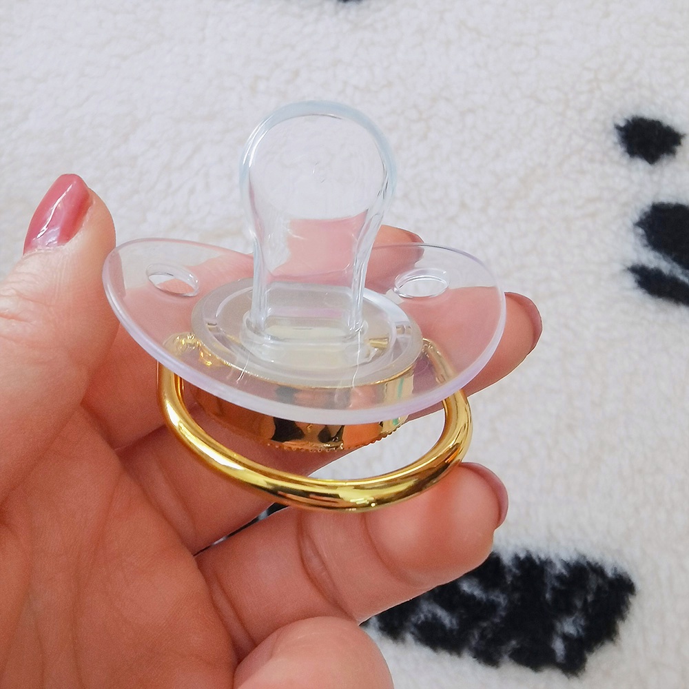 Núm Vú Giả Hình 26 Chữ Cái Màu Vàng Hồng / Vàng Hồng