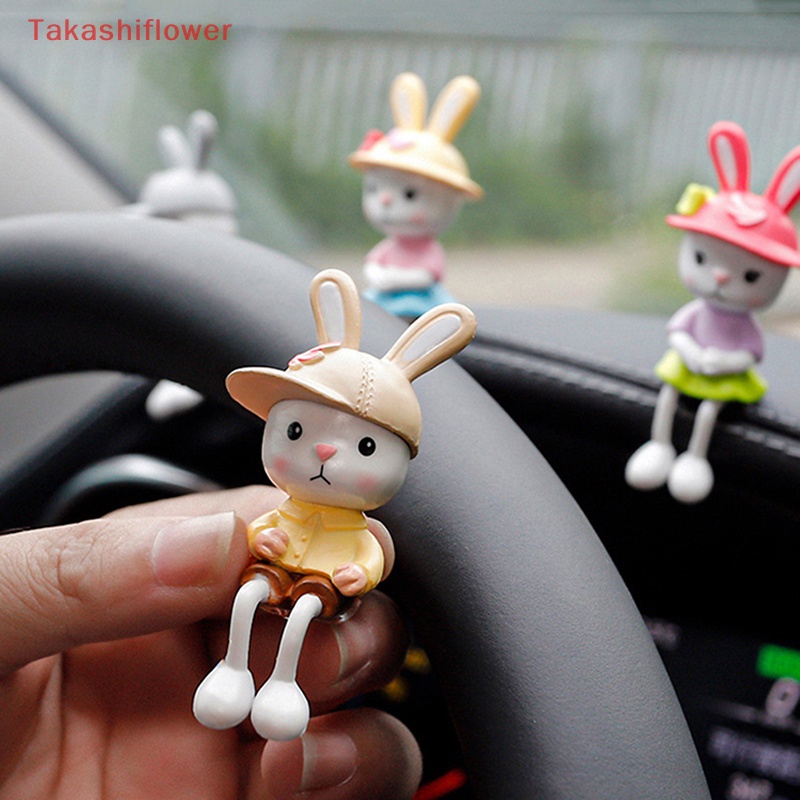Bộ 4 Chân Treo Trang Trí Nội Thất Xe Hơi Hình Thỏ Xinh Xắn