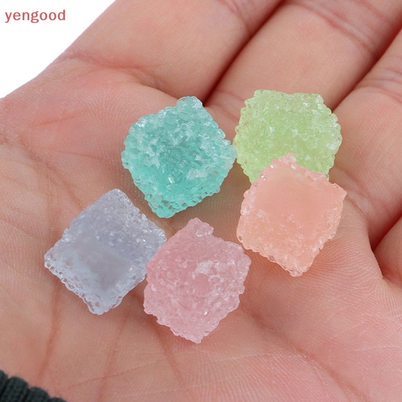 Bộ 5 Mô Hình Xe Hơi Mini Bằng Nhựa Màu Sắc Ngẫu Nhiên