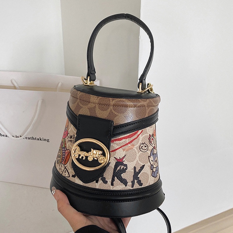 Túi Đeo Vai In Họa Tiết graffiti Phong Cách Phương Tây Thời Trang Cao Cấp Cho Nữ