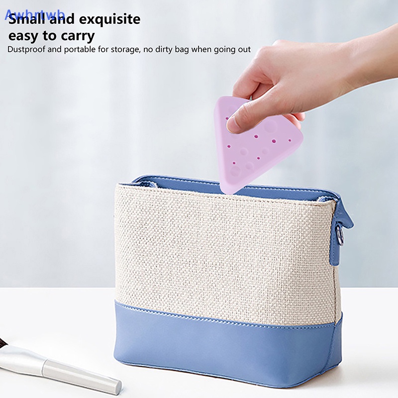 Hộp Đựng Mút Trang Điểm Hình Tam Giác Bằng Silicone Tiện Dụng Mới