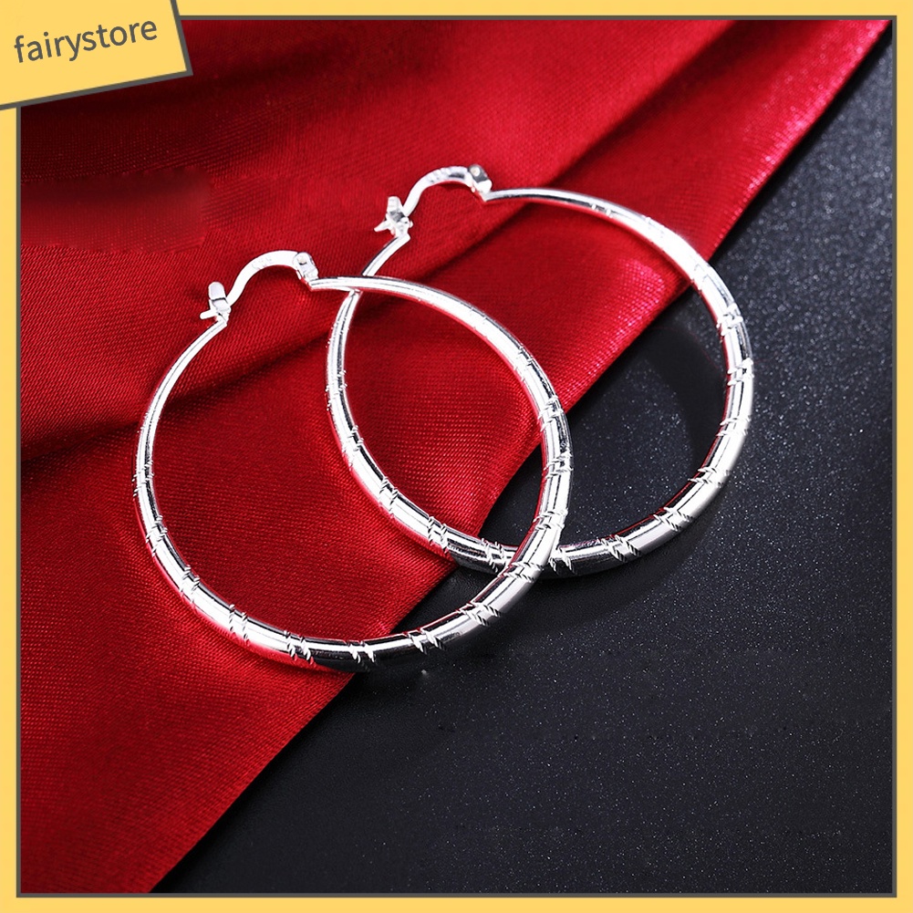 Bông Tai Hình Tròn Lớn Họa Tiết Đường Kẻ Thời Trang Cho Nữ