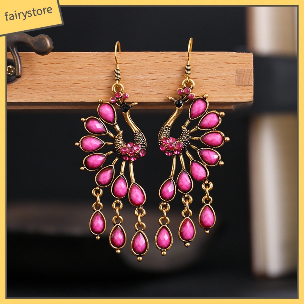 1 Đôi Bông Tai Hình Chim Công Đính Đá Trang Nhã Dành Cho Nữ