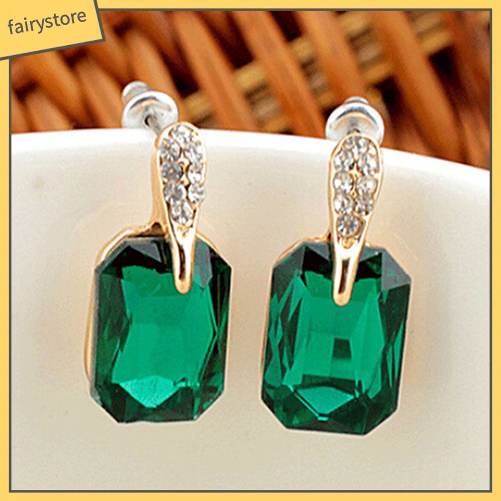 Bông Tai Chữ Nhật Đính Kim Cương Giả Thanh Lịch Cho Nữ