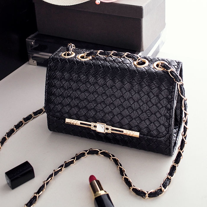 Túi Đeo Chéo Một Mảnh Phối Dây Xích Thời Trang Mùa Hè Dễ Phối Đồ Dành Cho Bạn Nữ