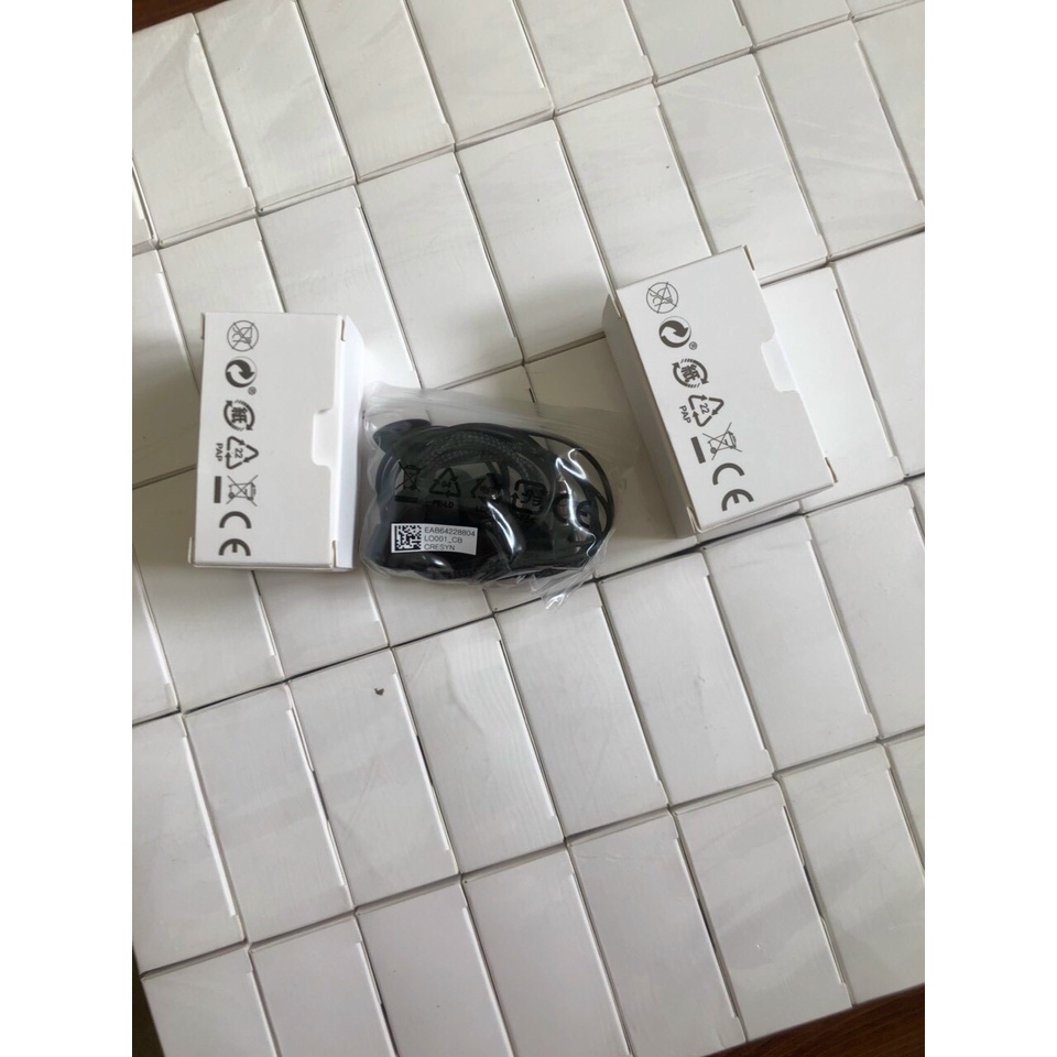 Tai nghe nhét tai LG K10/Tai nghe LG V50