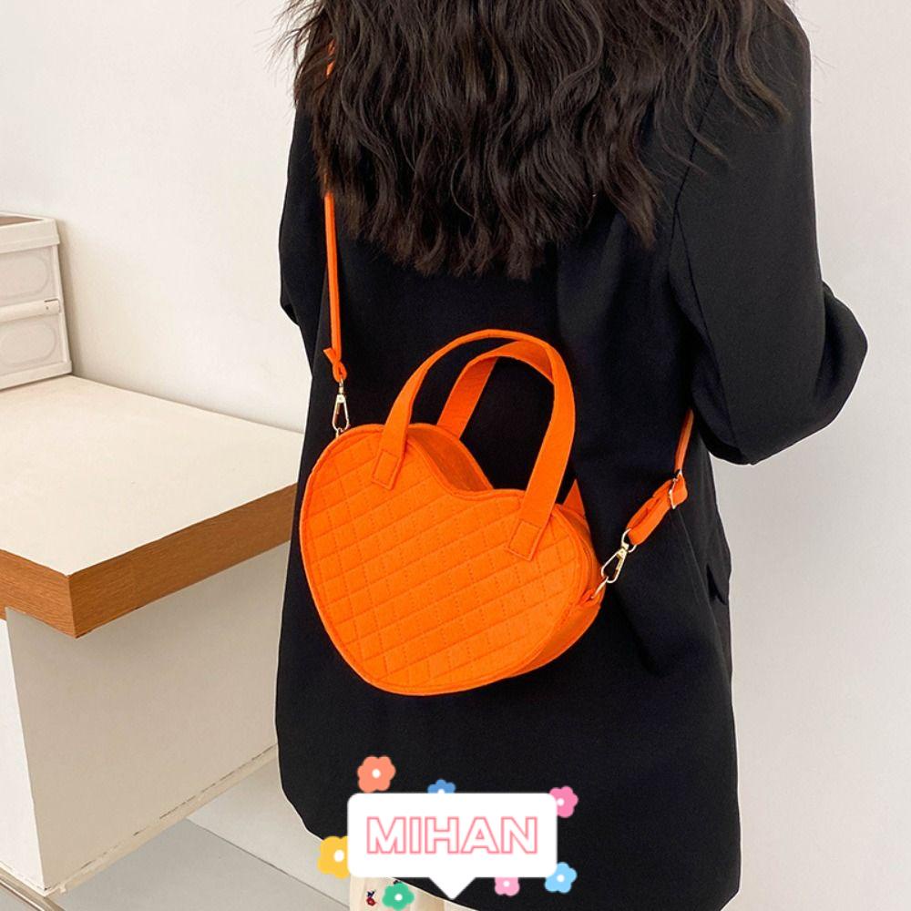 Túi Đeo Chéo Vai Bằng Vải Nỉ Xu Hướng Mới Đơn Giản Ngọt Ngào MIHAN1 Dành Cho Bạn Nữ