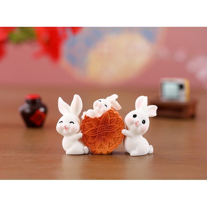 Decor bàn học thỏ trung thu sum vầy trang trí terrarium, chậu cây