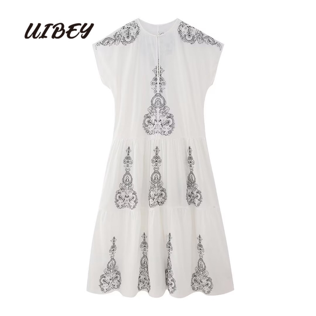 Uibey Đầm Tay Ngắn Cổ Tròn Lưng Cao Thêu Họa Tiết Thời Trang Xinh Xắn 3740