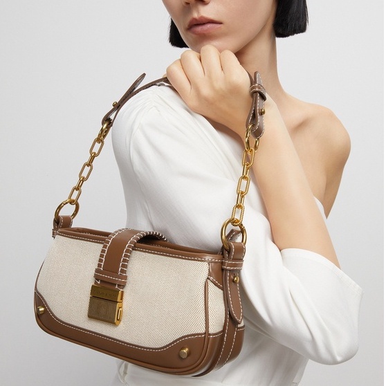 Túi Xách Đeo Vai Phối Khóa Kim Loại Phong Cách punk Mới Cho Nữ